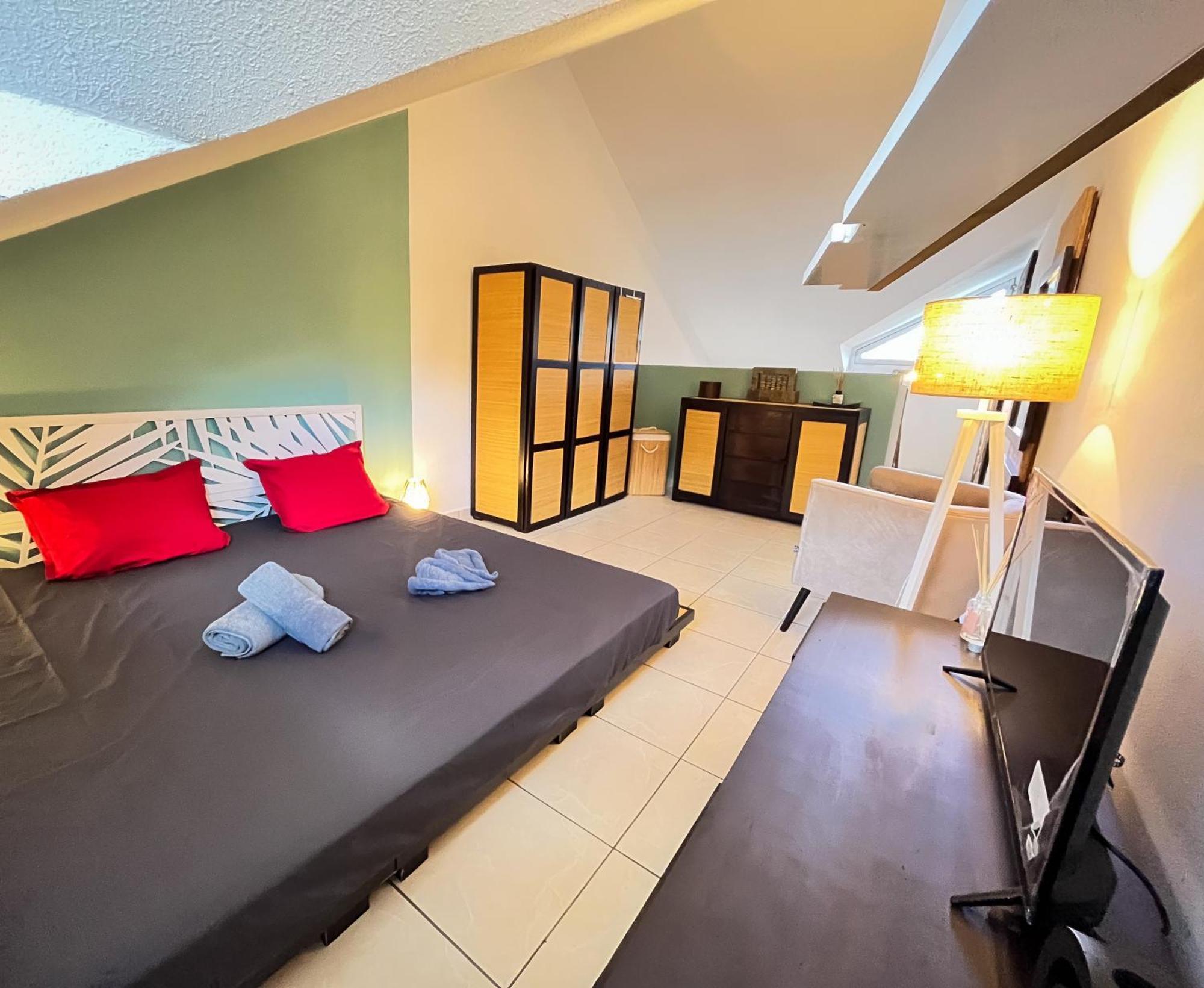 Charmant Studio Mezzanine - Caraibes Zen - Gosier - Proche De La Mer Le Gosier  Exterior photo